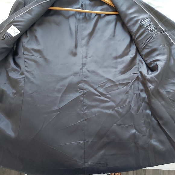 Giorgio Armani / Suit 100% Wool Plai, Sz 44R - Picture 10 of 12